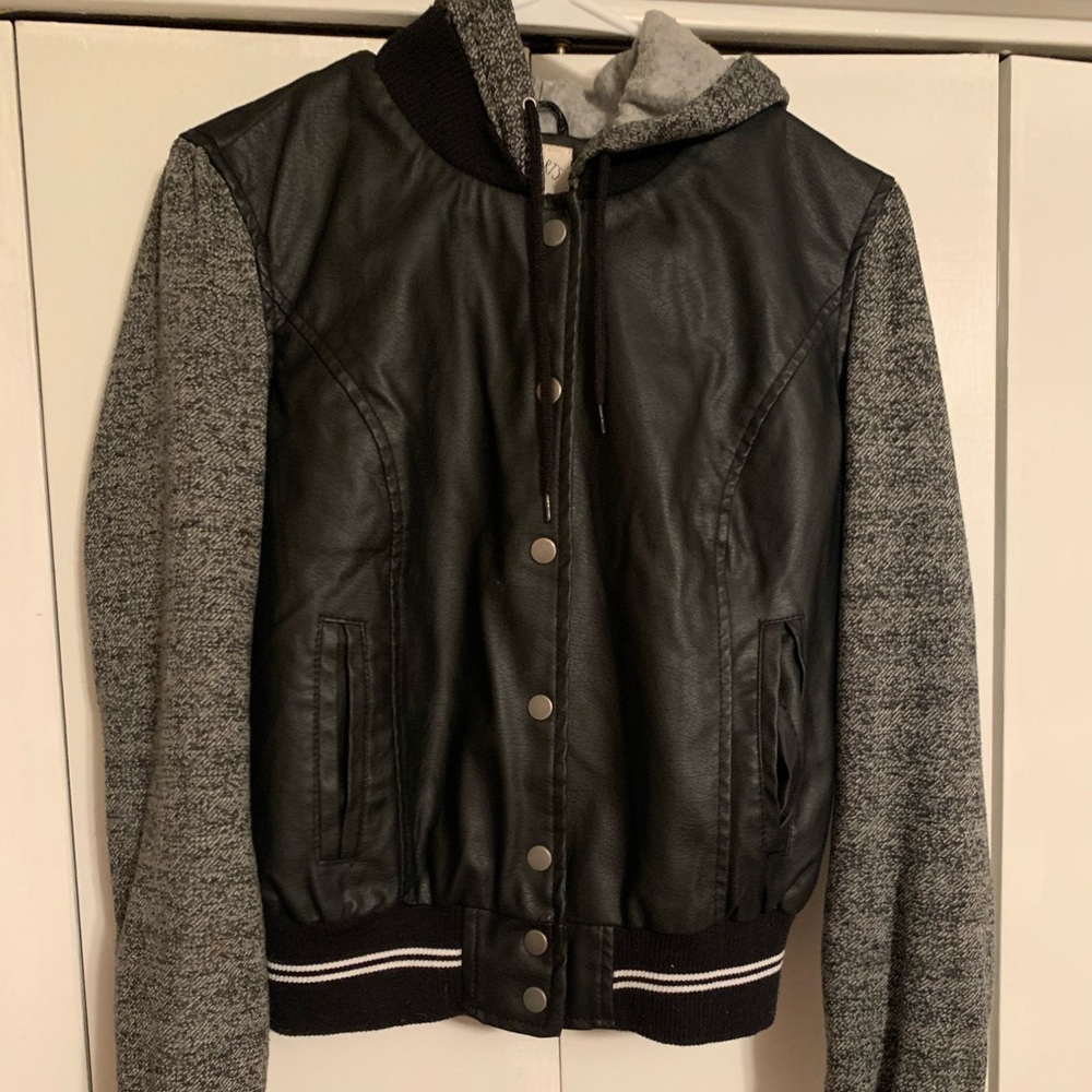Women’s Hooded Faux Leather/Cotton Jacket